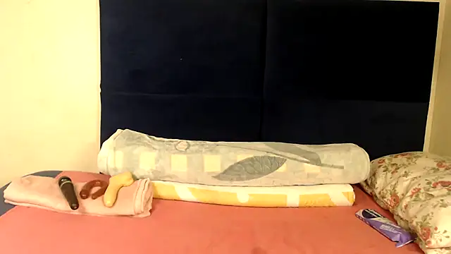 Sexy-Momo online show from October 6, 9:23 pm