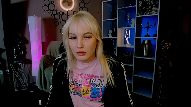 marta smith online show from November 29, 8:12 pm