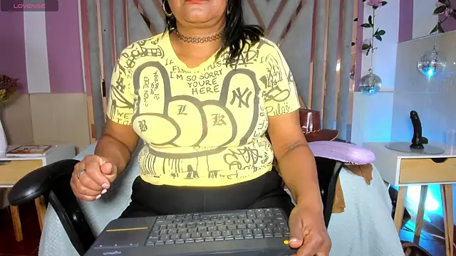 mya blaze online show from September 13, 4:01 am