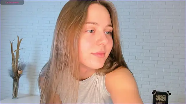 Snapshot of Milla_Vegga chatting on October 24, 1:29 pm Milla Vegga online show from October 24, 1:29 pm