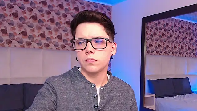 SpencerMontgomery online show from October 17, 8:00 pm