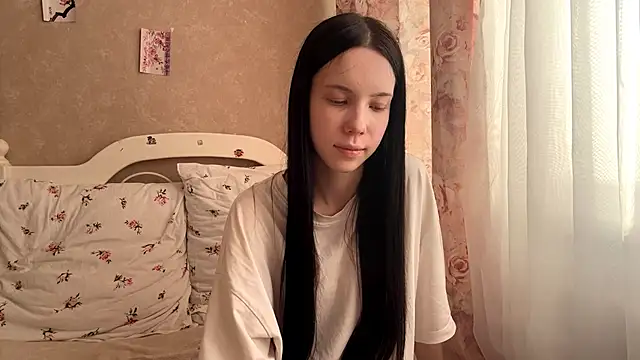 AxyKitten online show from September 22, 1:13 pm