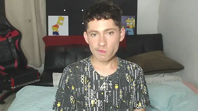 Snapshot of elfernh chatting on September 21, 7:32 am elfernh online show from September 21, 7:32 am