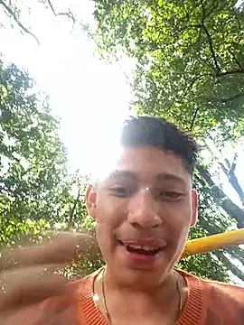 Snapshot of elfernh chatting on October 5, 5:55 pm elfernh online show from October 5, 5:55 pm