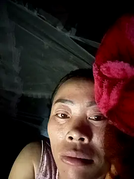 Snapshot of CoMay003 chatting on October 6, 9:18 am CoMay003 online show from October 6, 9:18 am