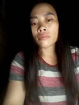 Snapshot of CoMay003 chatting on November 8, 9:02 pm CoMay003 online show from November 8, 9:02 pm