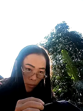 Snapshot of CoMay003 chatting on November 25, 2:44 am CoMay003 online show from November 25, 2:44 am