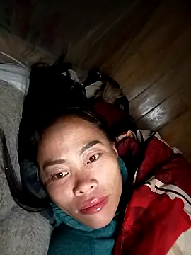 Snapshot of CoMay003 chatting on November 30, 8:46 pm CoMay003 online show from November 30, 8:46 pm