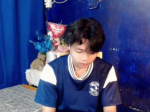 Snapshot of youre_BabyBoy chatting on November 9, 4:33 am youre BabyBoy online show from November 9, 4:33 am