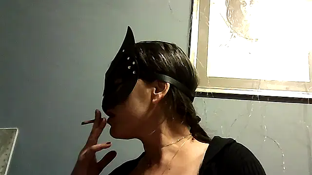 vanitafalcao online show from November 27, 6:21 pm