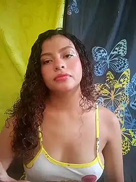 Snapshot of Lulupeach69 chatting on September 19, 12:28 pm Lulupeach69 online show from September 19, 12:28 pm