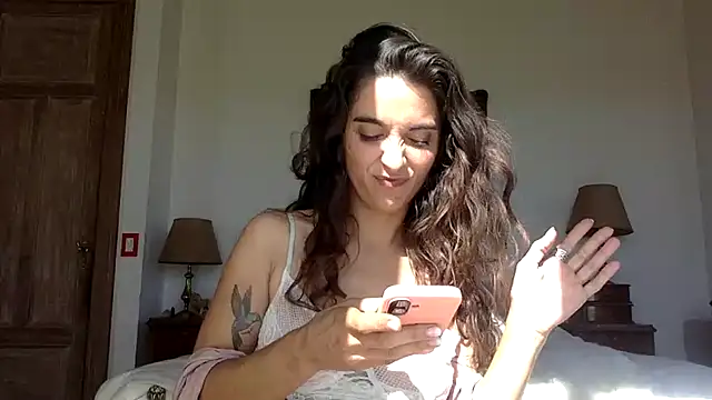 venuslibre online show from September 26, 1:15 pm