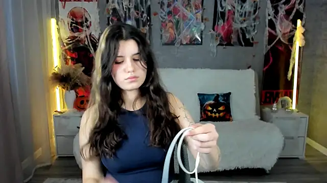 AnoraDark online show from October 27, 12:42 pm