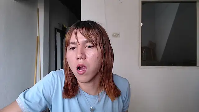 Dolly Peach  online show from September 12, 7:36 pm