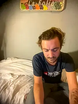 3615-ULLA online show from November 5, 4:01 am