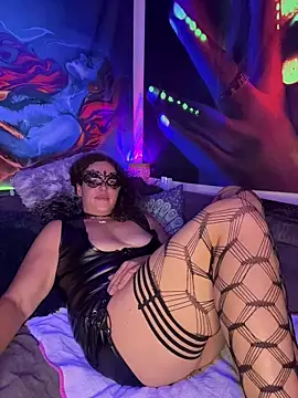 Nadja Noir online show from October 25, 10:59 pm