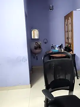 mallu-lover online show from September 14, 5:39 am