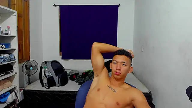 JuanchiT66 online show from October 15, 6:24 am