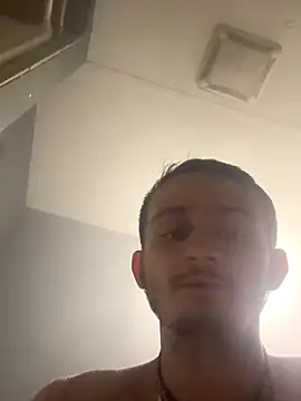 Snapshot of StoneyCam chatting on November 26, 7:42 am StoneyCam online show from November 26, 7:42 am