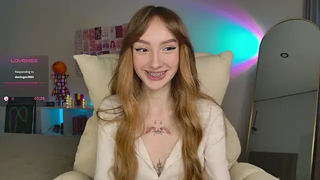 Lunainnk online show from November 8, 1:17 am