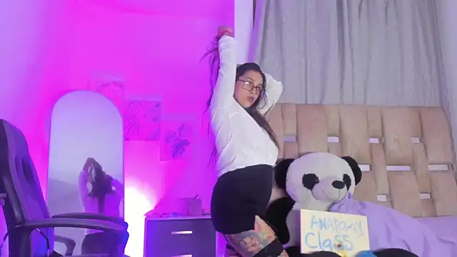 JulianaCarter online show from October 6, 8:06 pm