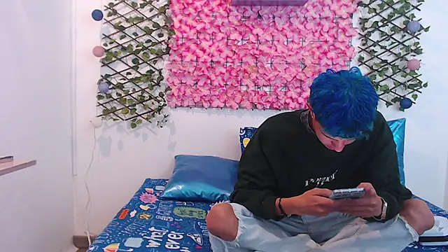 iam lukas   online show from September 10, 2:55 am