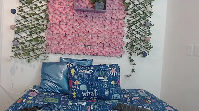 iam lukas   online show from September 13, 8:41 pm