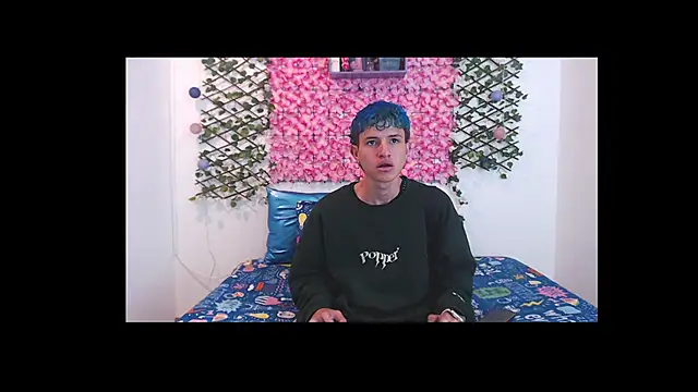 iam lukas   online show from September 19, 4:36 am