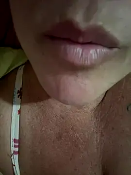 MaluLemos online show from September 25, 10:52 am