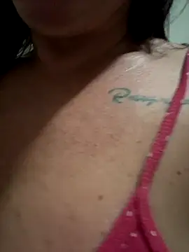 MaluLemos online show from October 4, 9:35 pm