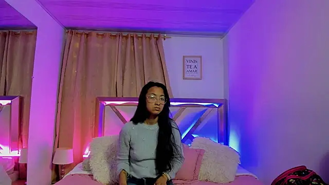 bravepetunia online show from September 23, 1:03 pm