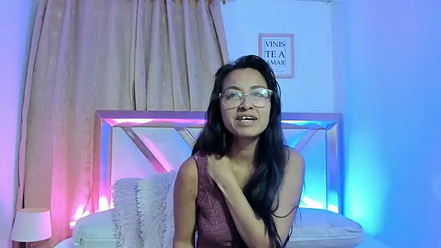 bravepetunia online show from October 2, 12:01 pm