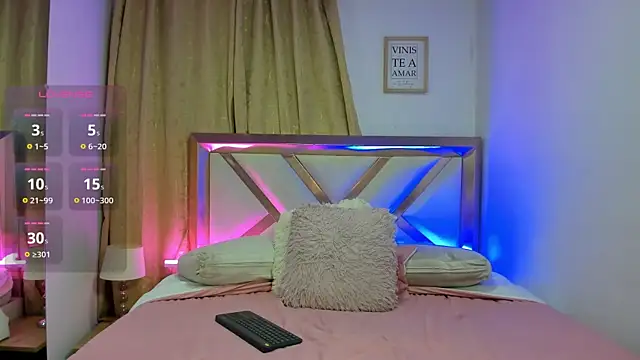 bravepetunia online show from October 4, 12:03 pm