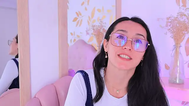 Ginevra esposito online show from October 9, 12:58 pm