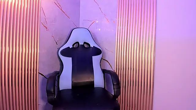 Ivone Rose  online show from November 5, 12:27 pm