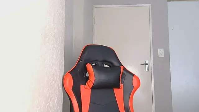 Ballenciaa online show from October 23, 9:41 am