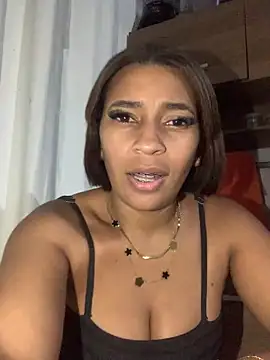 Snapshot of Crisschiavo chatting on November 14, 1:48 am Crisschiavo online show from November 14, 1:48 am