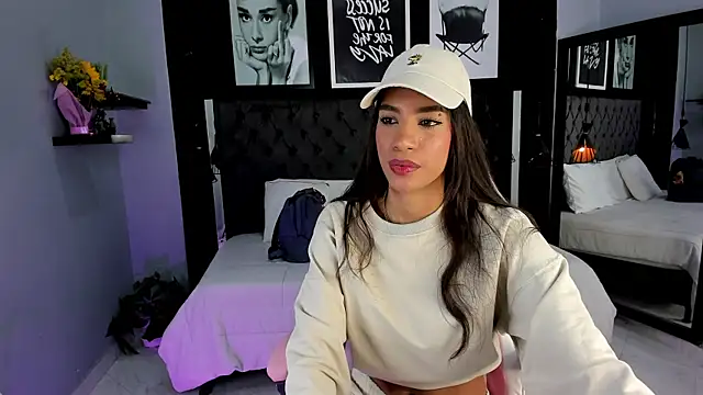 kitty collins  online show from September 24, 10:29 am