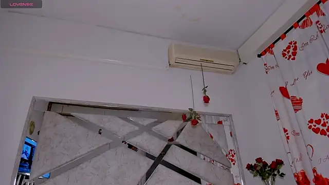 Snapshot of ThiccyLexxy chatting on September 30, 4:12 pm ThiccyLexxy online show from September 30, 4:12 pm