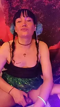 Snapshot of Tselka chatting on October 24, 7:21 pm Tselka online show from October 24, 7:21 pm