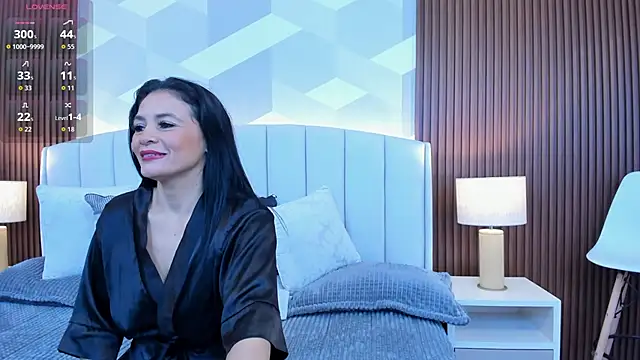 Mommy Naughty online show from October 6, 10:56 am