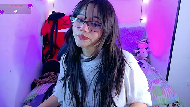 Snapshot of MiaVelvetDoll chatting on October 1, 2:01 pm MiaVelvetDoll online show from October 1, 2:01 pm