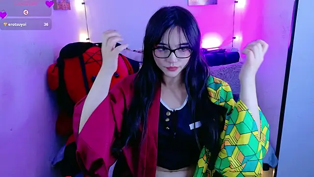 Snapshot of MiaVelvetDoll chatting on October 16, 1:34 pm MiaVelvetDoll online show from October 16, 1:34 pm