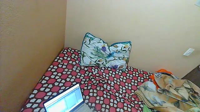 Juuaanp3 online show from November 28, 1:14 pm