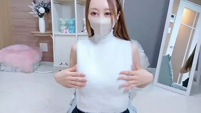 Xoxo  RUKA  xoxO online show from September 24, 12:41 pm