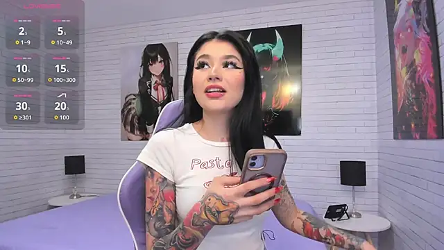 BellaClarck online show from September 16, 3:29 am