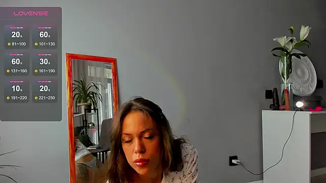 Luckydicewow1 online show from September 18, 1:40 am