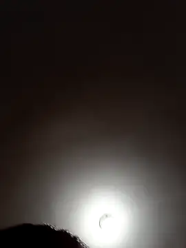 LUISSLEONN0958 online show from November 17, 9:15 am