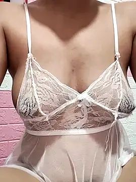 Snapshot of Sexyladzy chatting on October 16, 3:35 pm Sexyladzy online show from October 16, 3:35 pm