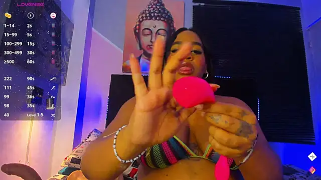 Snapshot of blackhardfuck chatting on December 13, 9:41 pm blackhardfuck online show from December 13, 9:41 pm